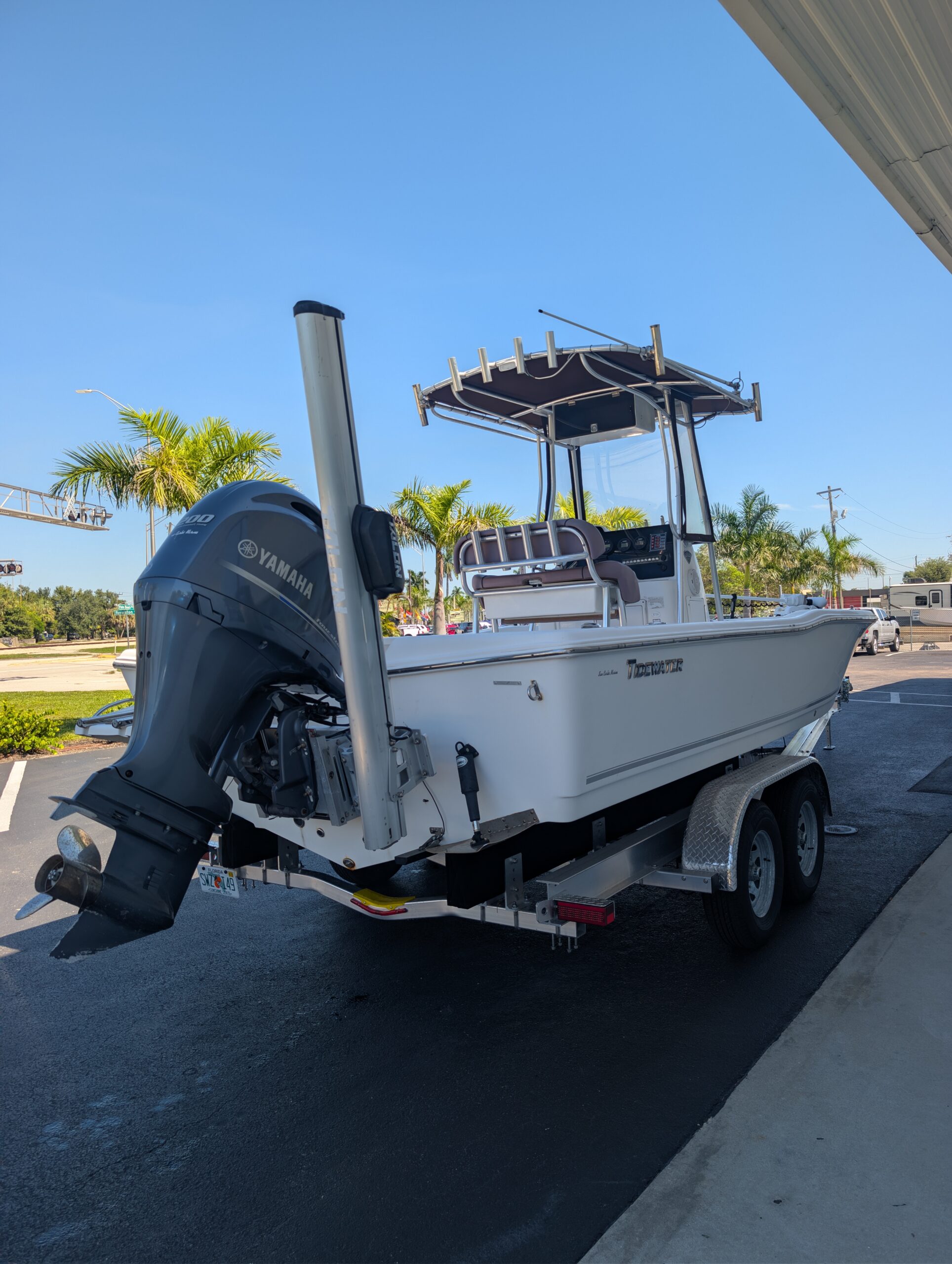 2017-Tidewater-2400__U-TWFB111-C_12.jpg