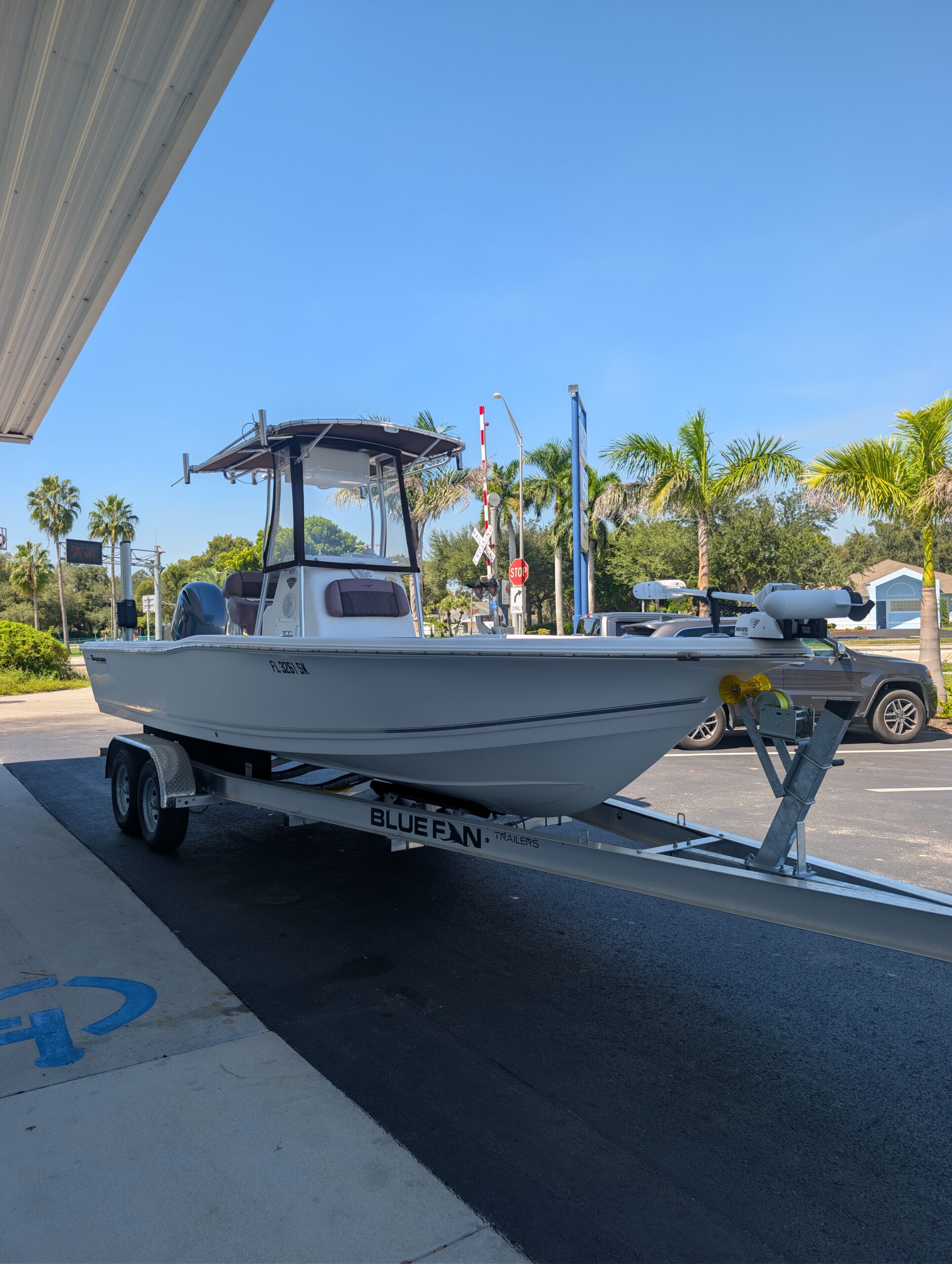 2017-Tidewater-2400__U-TWFB111-C_13.jpg