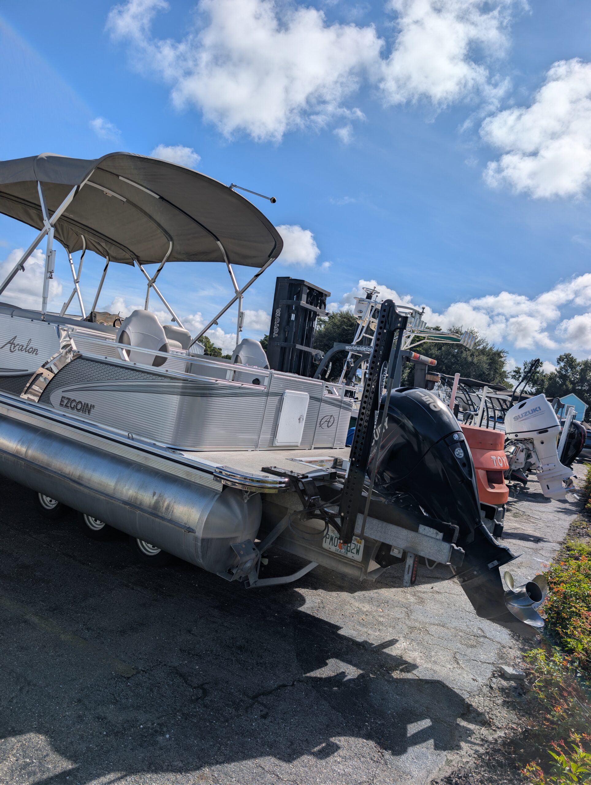 2019-Avalon-LSZ-2485-RF__U-AV3348K_13.jpg