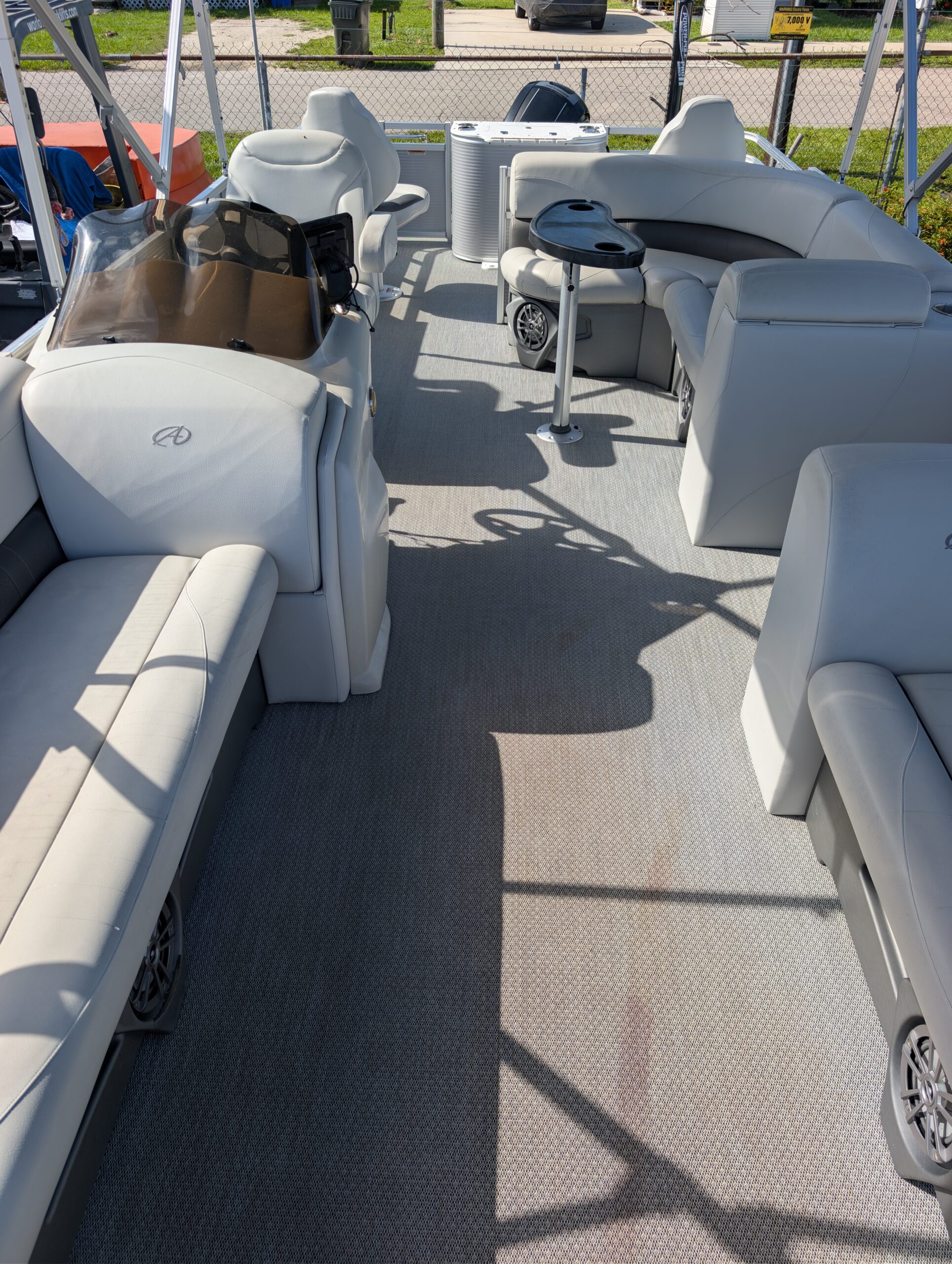2019-Avalon-LSZ-2485-RF__U-AV3348K_8.jpg