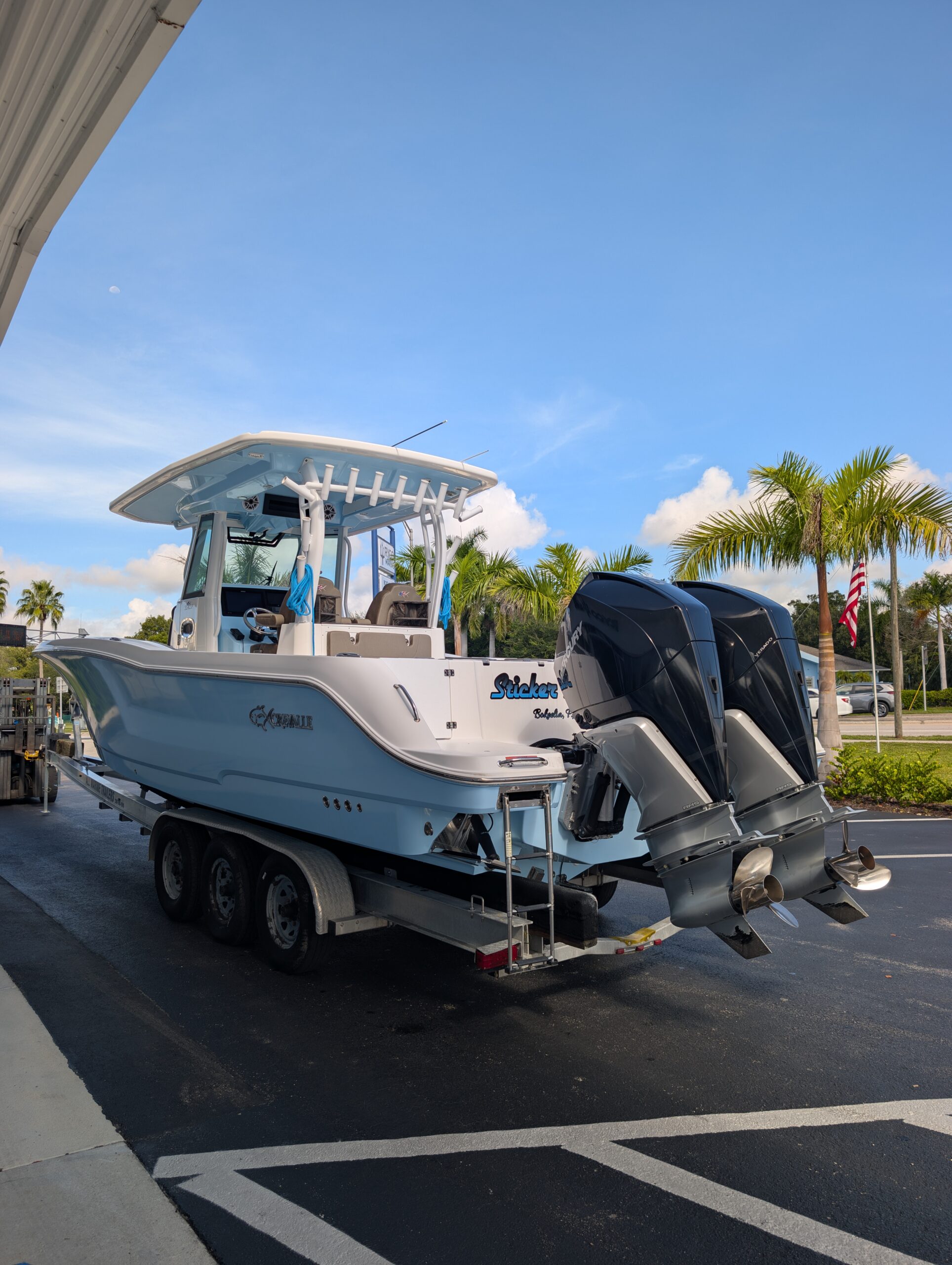 2022-Crevalle-33-CSF__U-CV3122_1.jpg