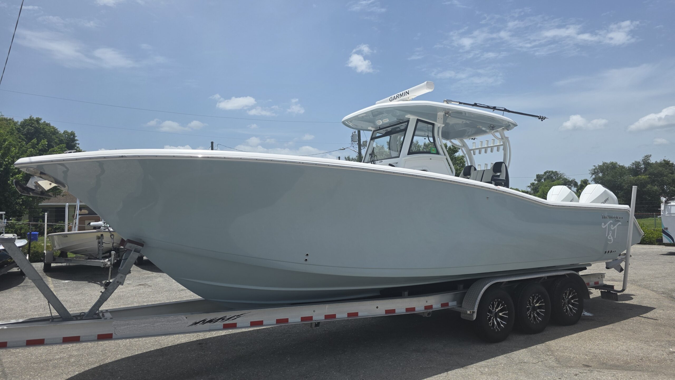 2022-Tidewater-320CC__U-TWYC121-C_1.jpg