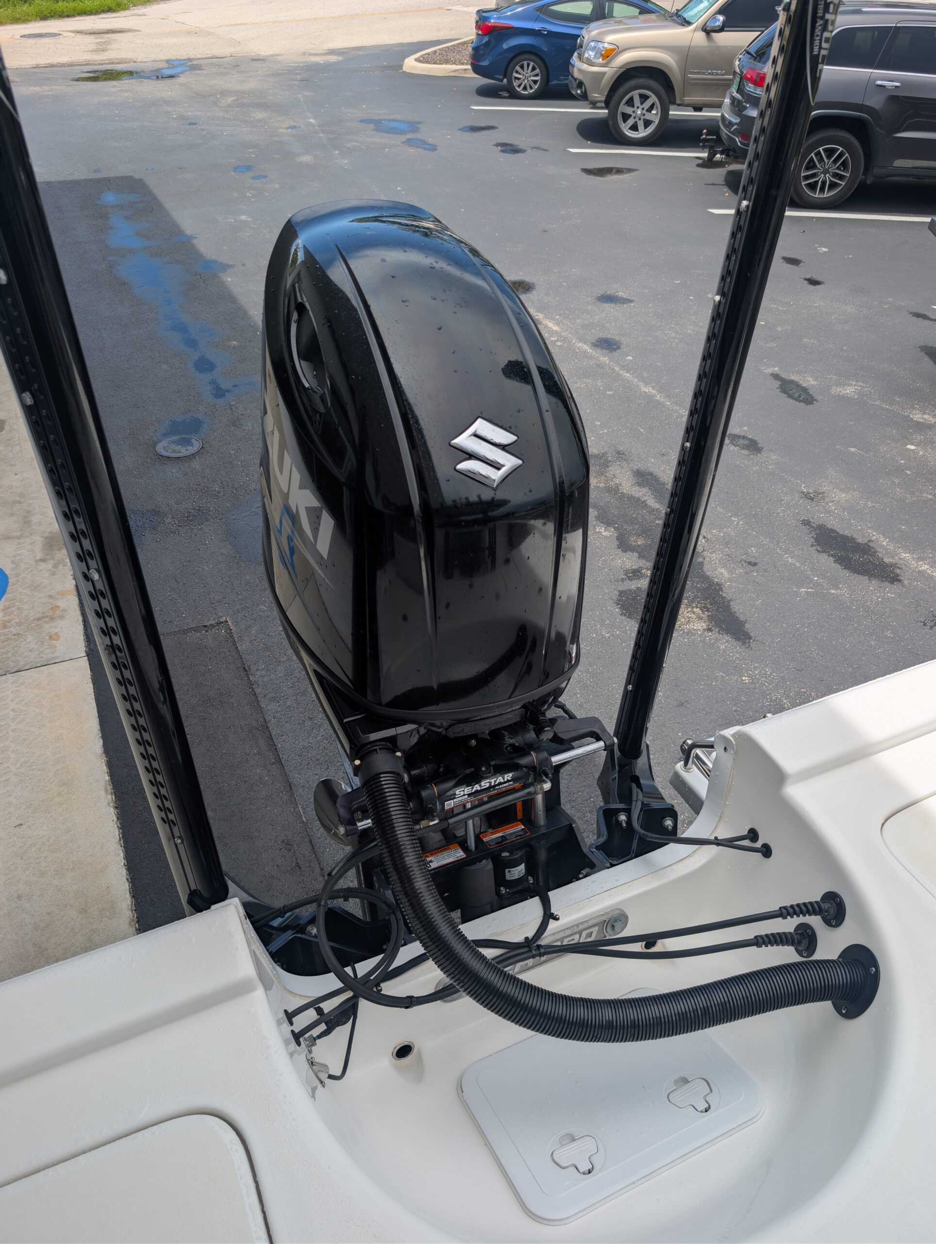 2023-Sea-Pro-228-DLX__U-SPBN036_7.jpg