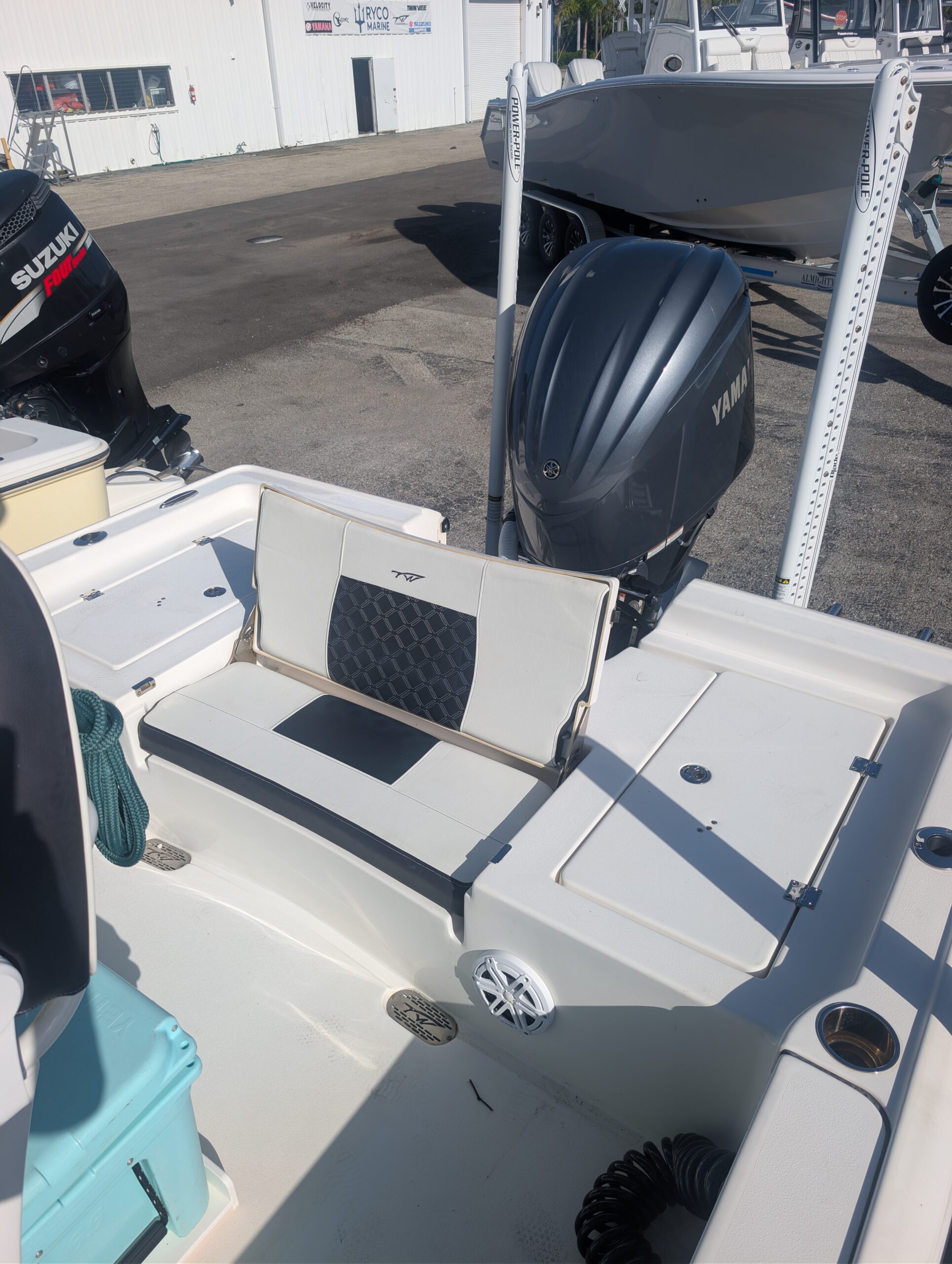 2023-Tidewater-2410BM__U-TWFB110-C_1.jpg
