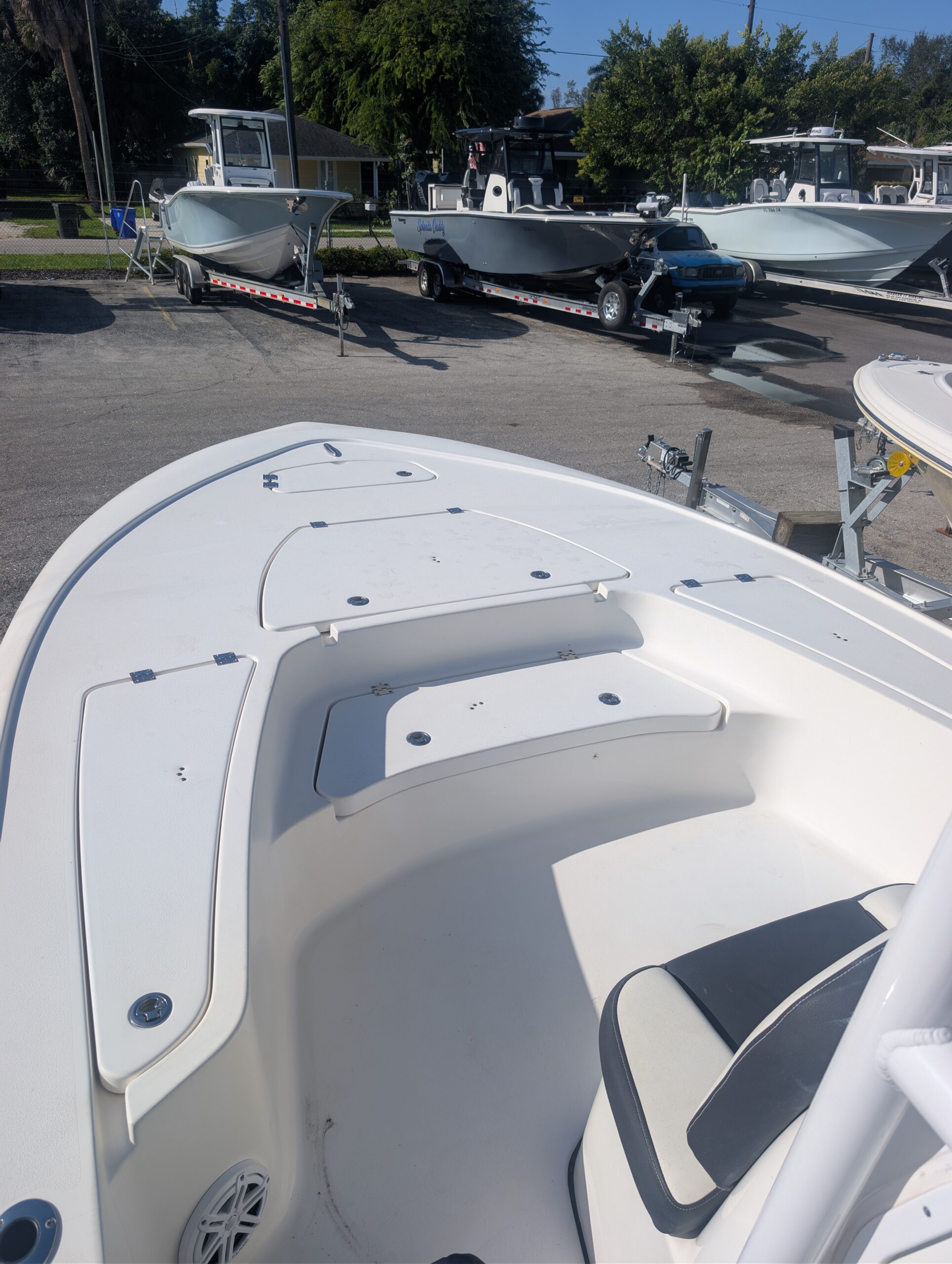 2023-Tidewater-2410BM__U-TWFB110-C_10.jpg