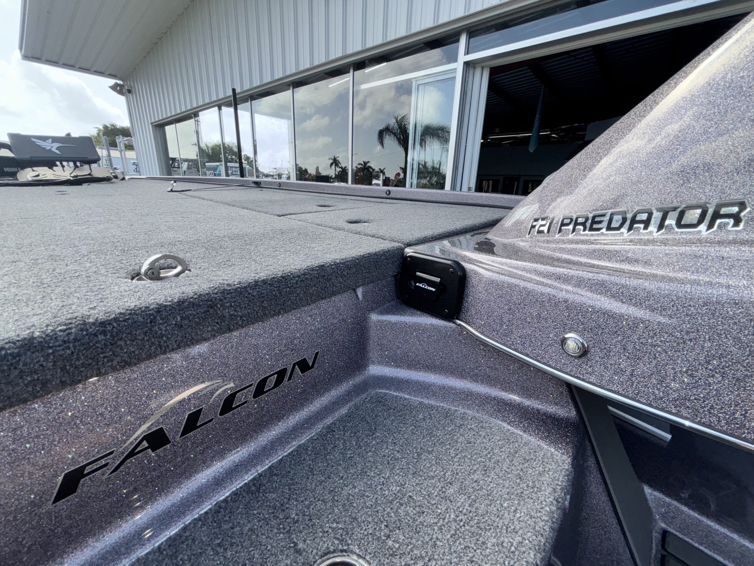 2025-Falcon-Boats-21-Predator__N-FCKL192_26.jpg