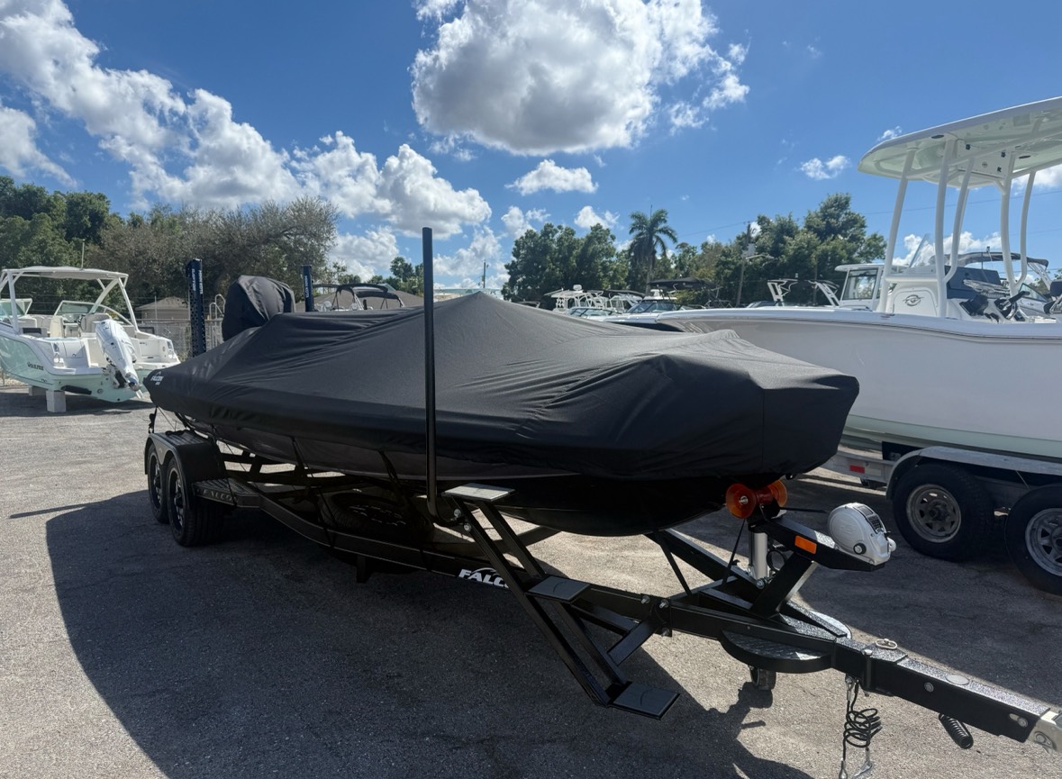 2025-Falcon-Boats-21-Predator__N-FCKL192_34.jpg