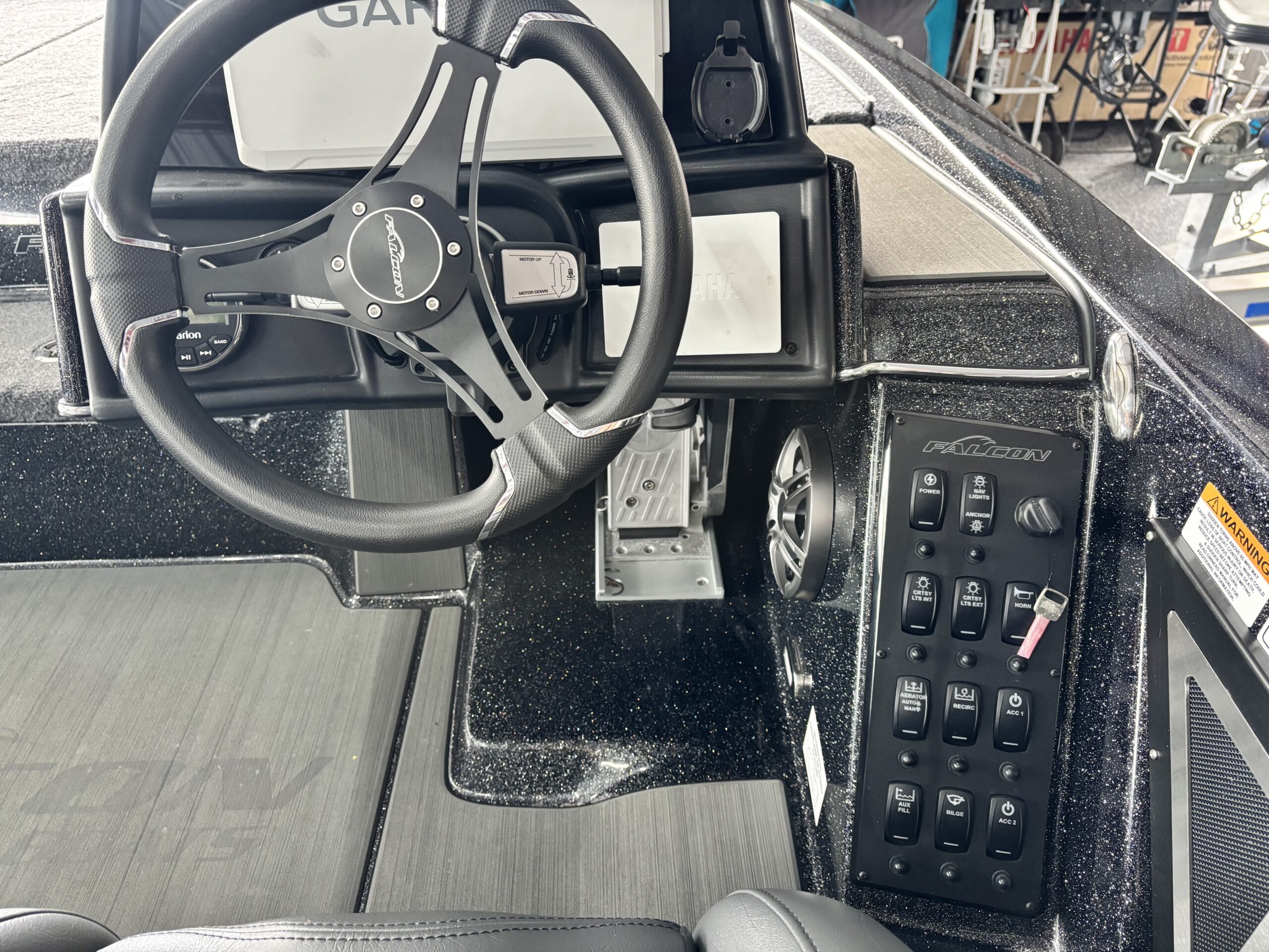 2025-Falcon-Boats-21-Predator__N-FCKL193_23.jpg