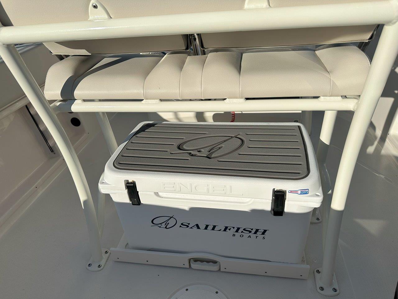 2025-Sailfish-232CC__N-SFC0015_28.jpg