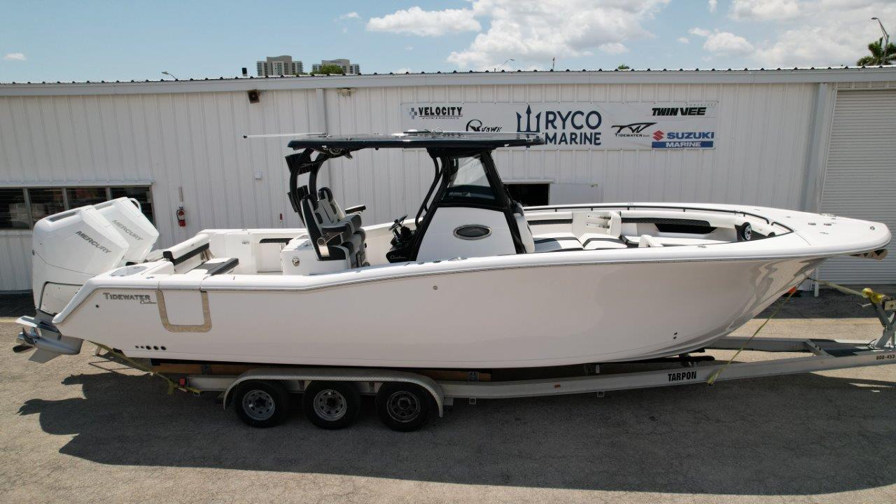 2025-Tidewater-320CC__N-TWYC120C5_2.jpg