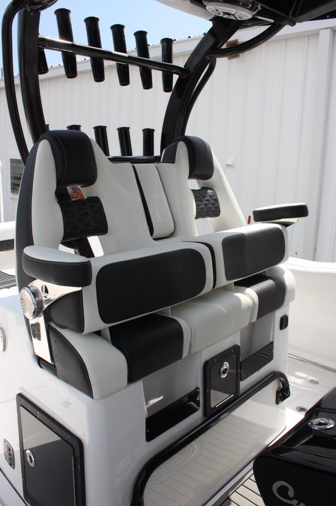 2025-Tidewater-320CC__N-TWYC120C5_29.jpg