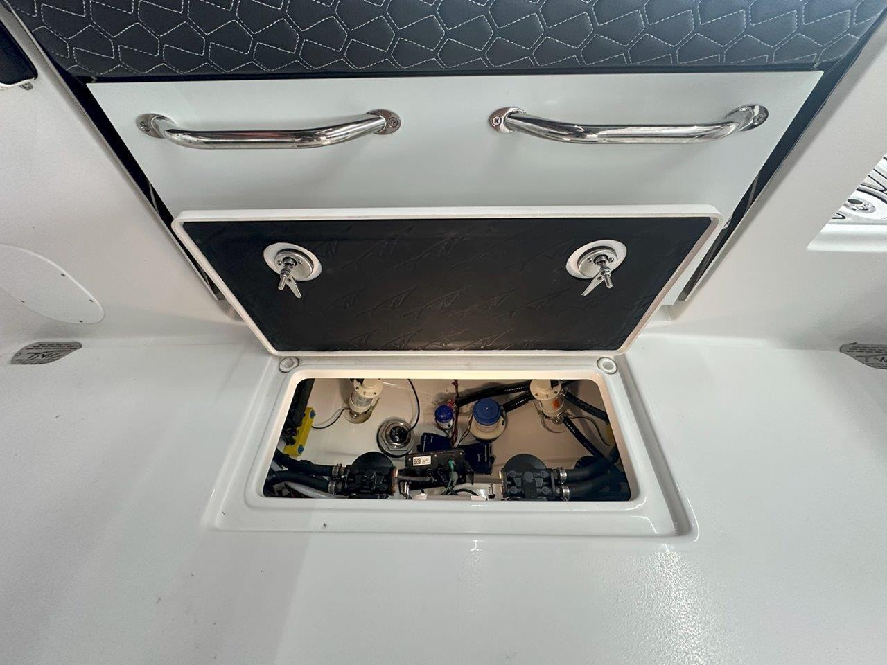2025-Tidewater-320CC__N-TWYC120C5_57.jpg