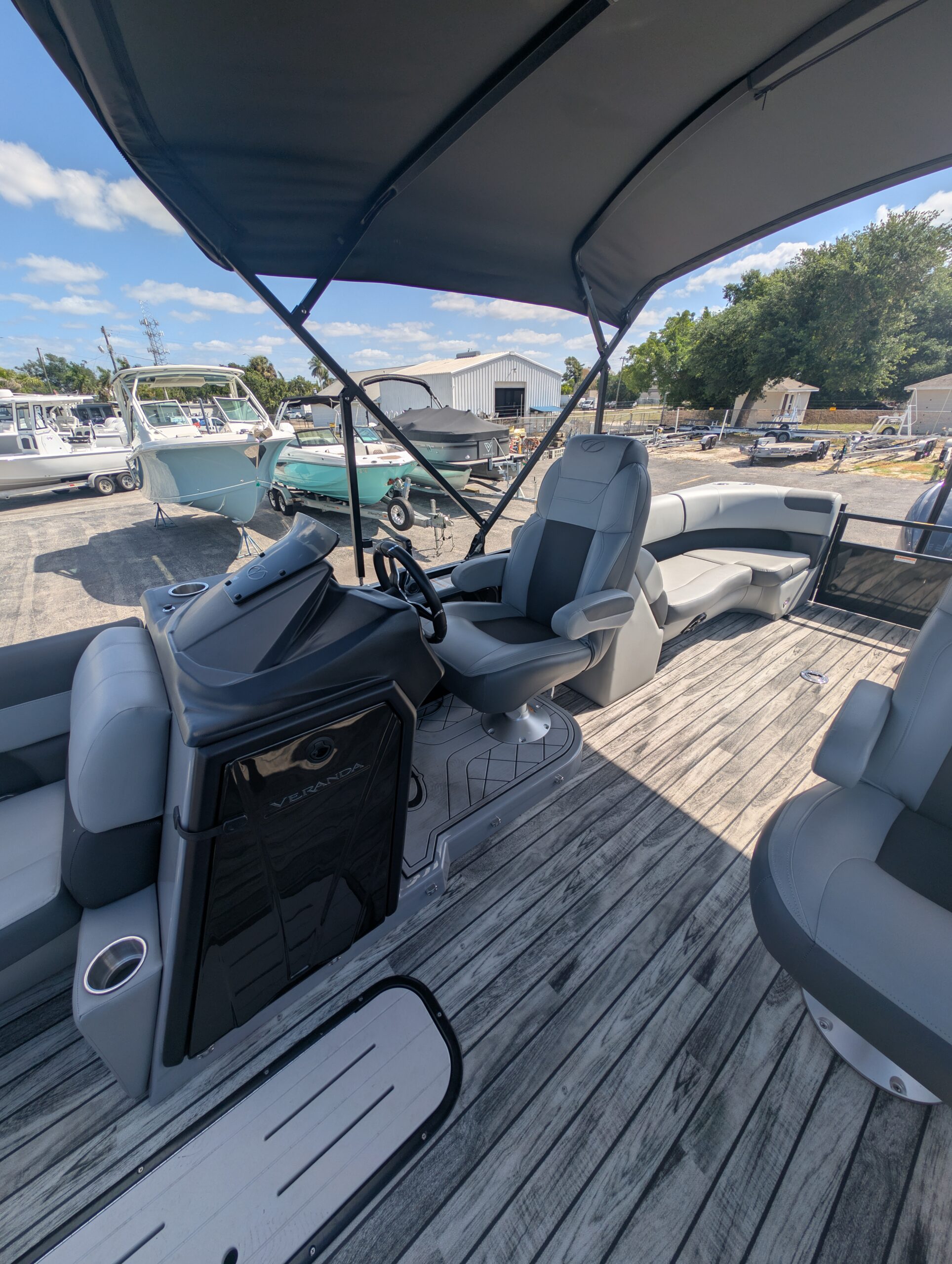 2025-Veranda-VR22RC-XL__U-VD15270_7.jpg