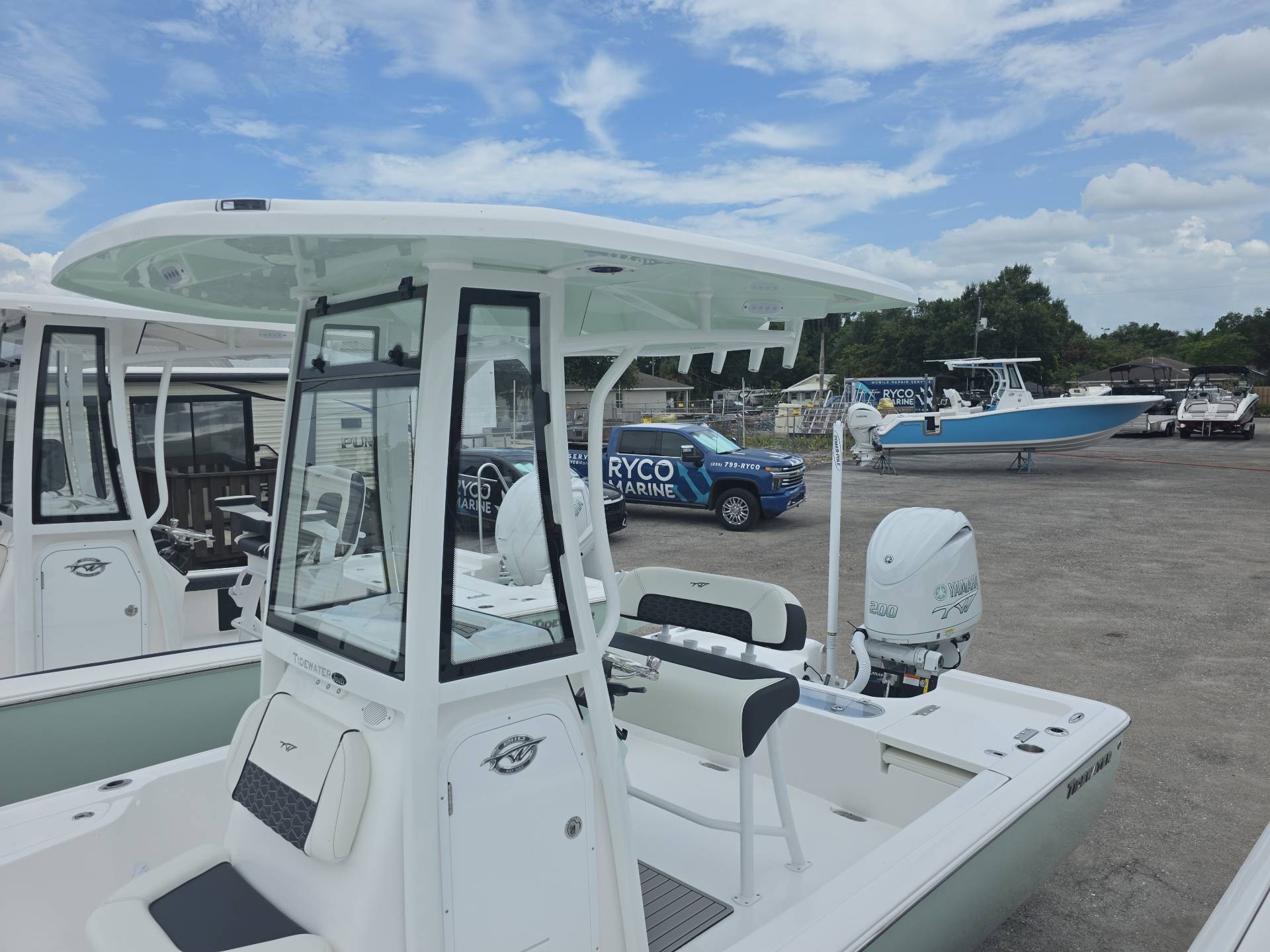 2026-Tidewater-2110BM__N-TWTB205_10.jpg