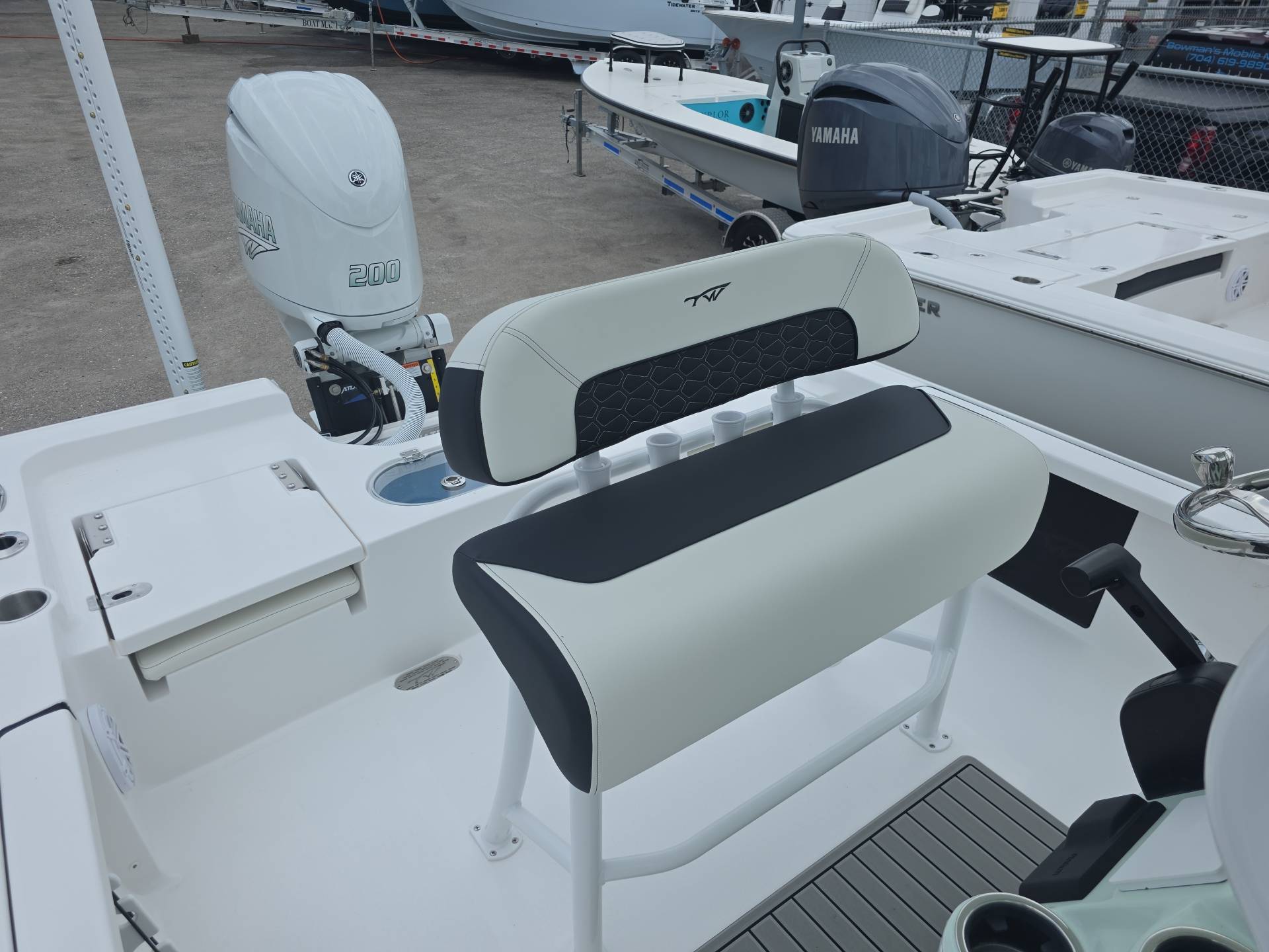 2026-Tidewater-2110BM__N-TWTB205_16.jpg