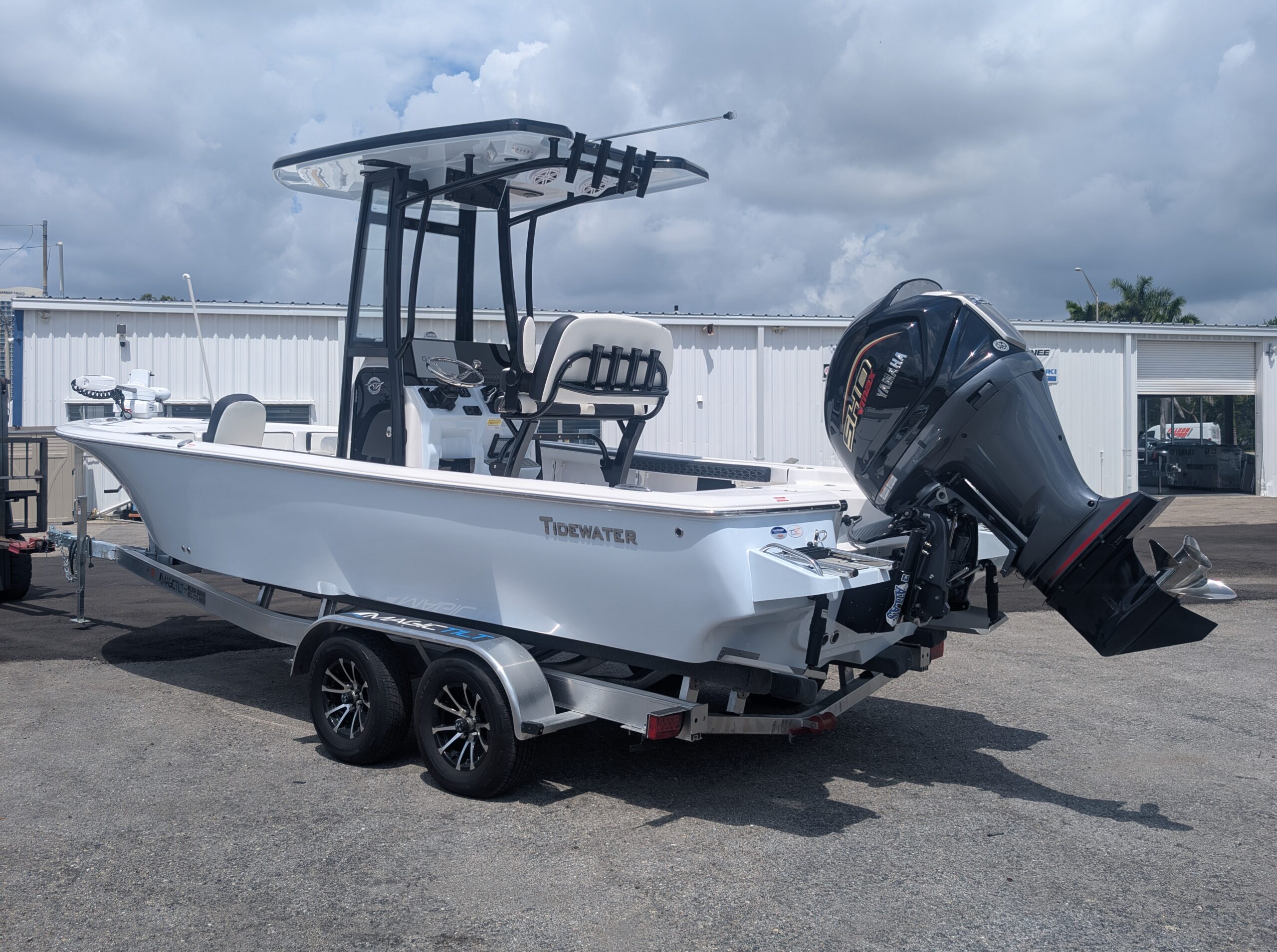 2026-Tidewater-2300CB__N-TWHB107_4.jpg
