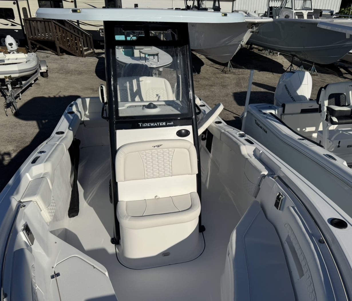 2026-Tidewater-232LXF__N-TWHF139K_29.jpg