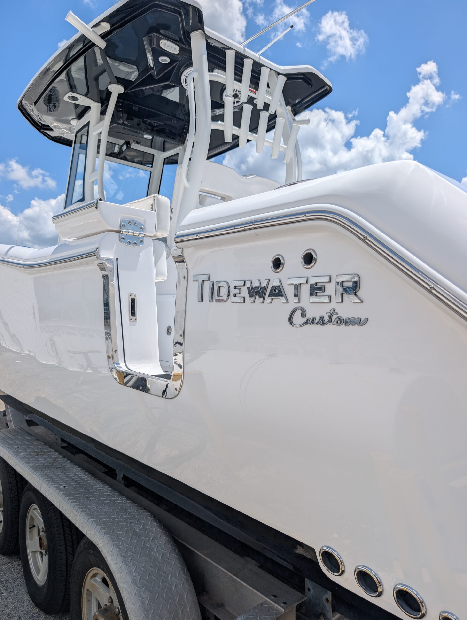 2026-Tidewater-282CC__N-TWBC153_6.jpg