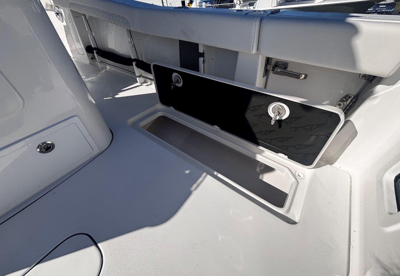 2026-Tidewater-302CC__N-TWUC118I_22.jpg