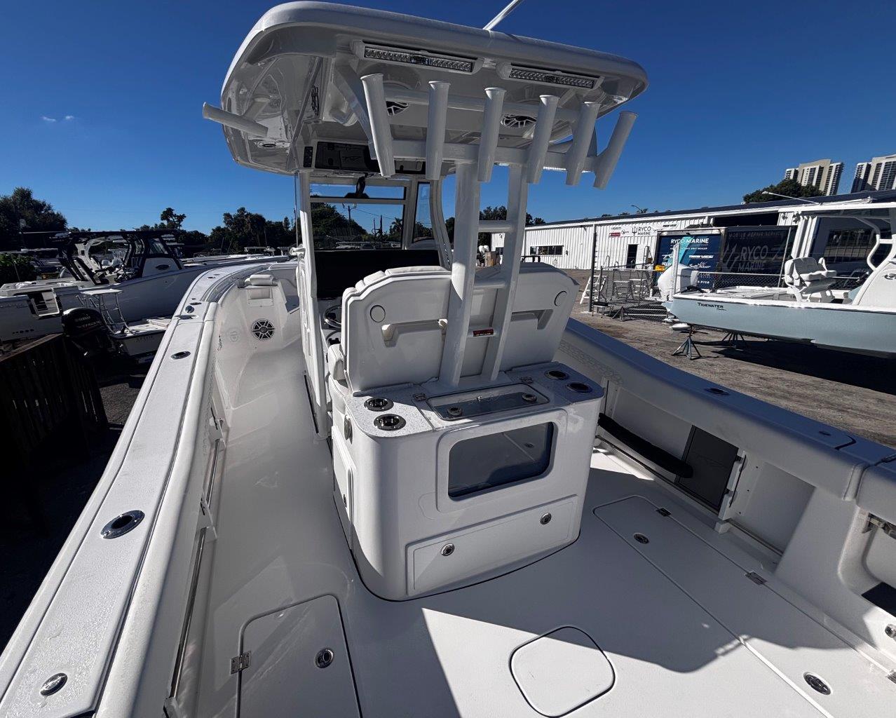 2026-Tidewater-302CC__N-TWUC118I_23.jpg