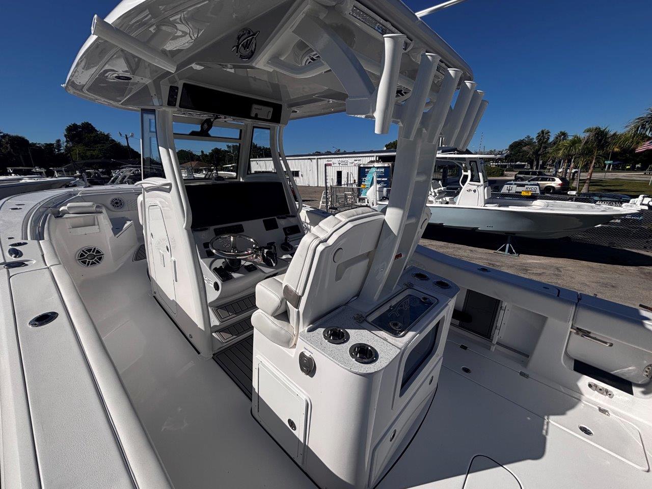 2026-Tidewater-302CC__N-TWUC118I_26.jpg
