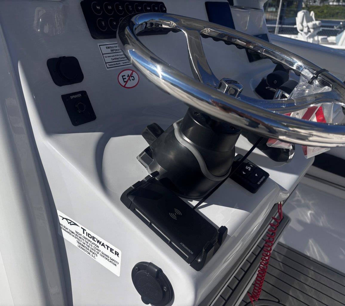 2026-Tidewater-302CC__N-TWUC118I_40.jpg