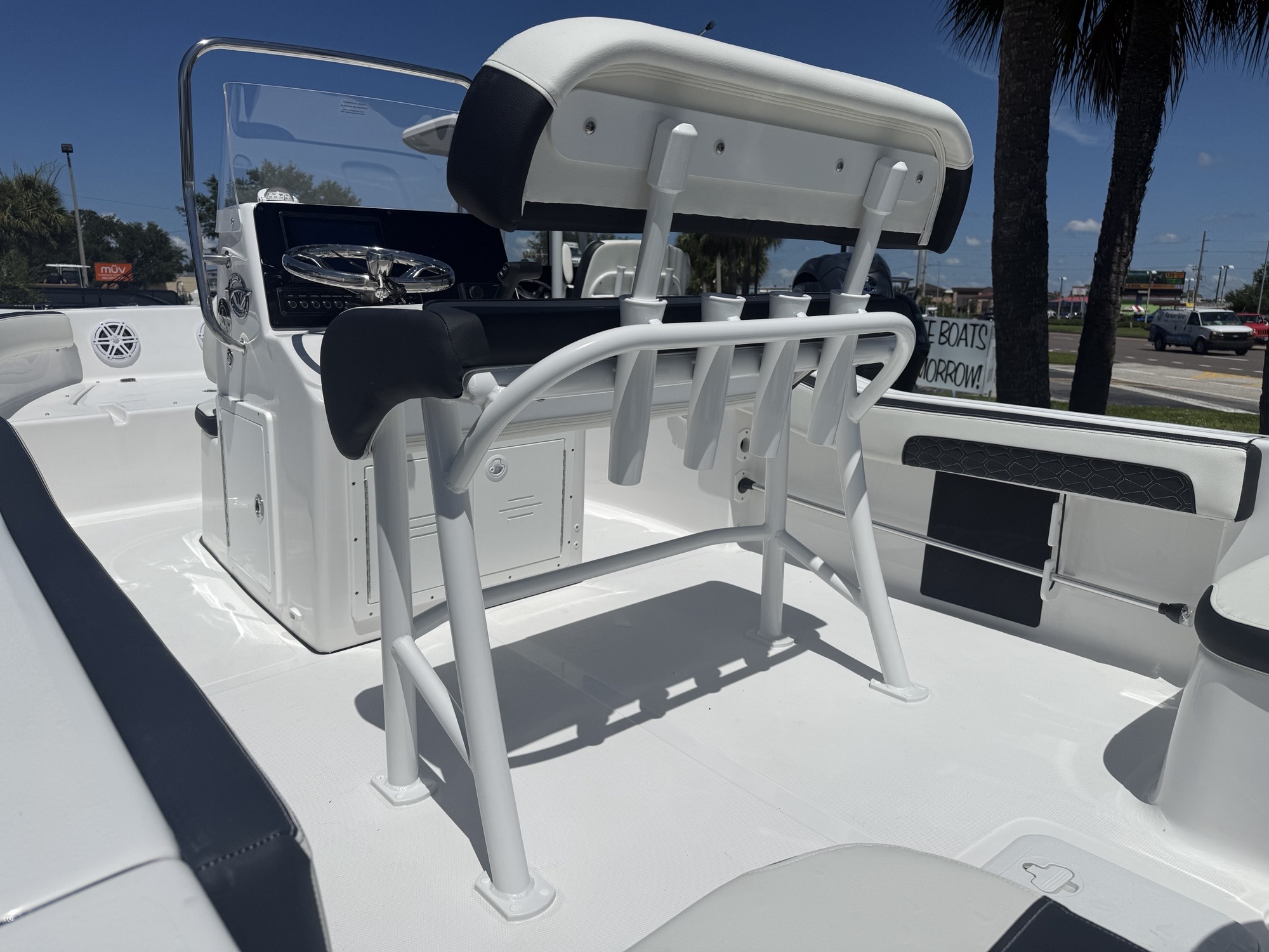 2027-Tidewater-180CC__N-TWEC107_2.jpg