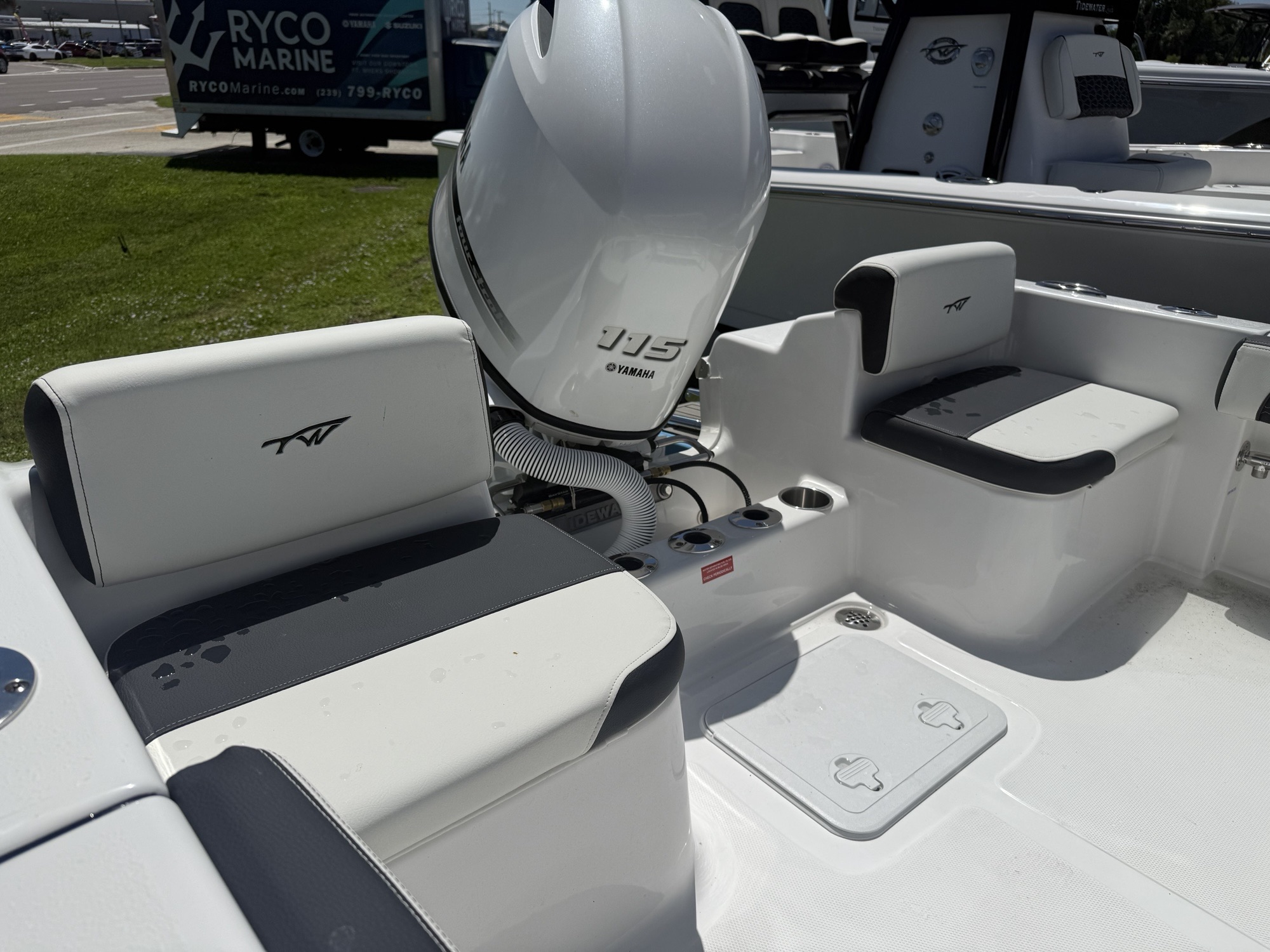 2027-Tidewater-180CC__N-TWEC107_8.jpg