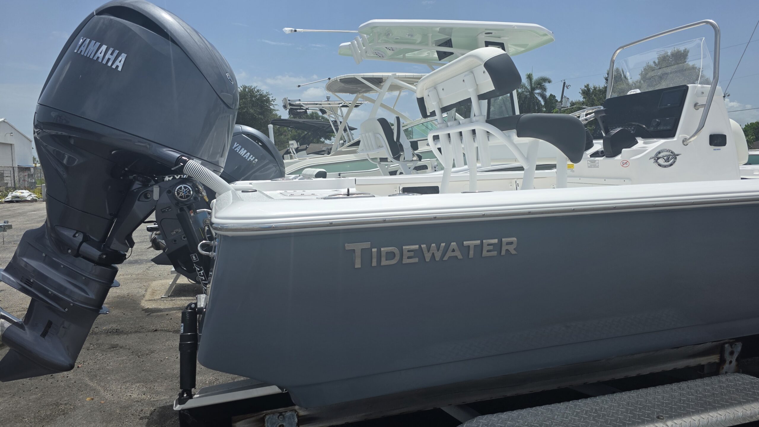 2027-Tidewater-1910BM__N-TWNB103_5.jpg