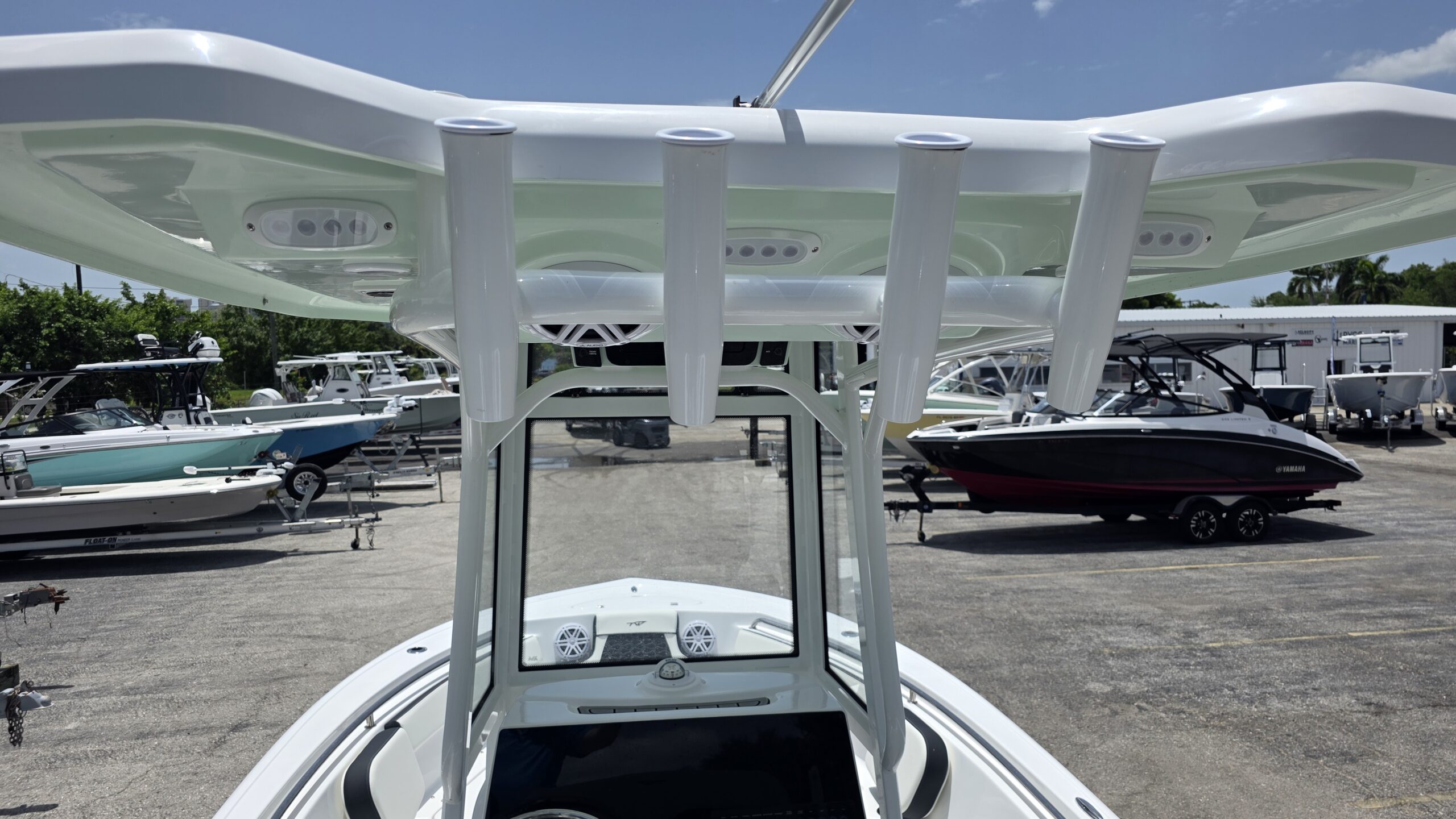 2027-Tidewater-210CC__N-TWZC105_10.jpg