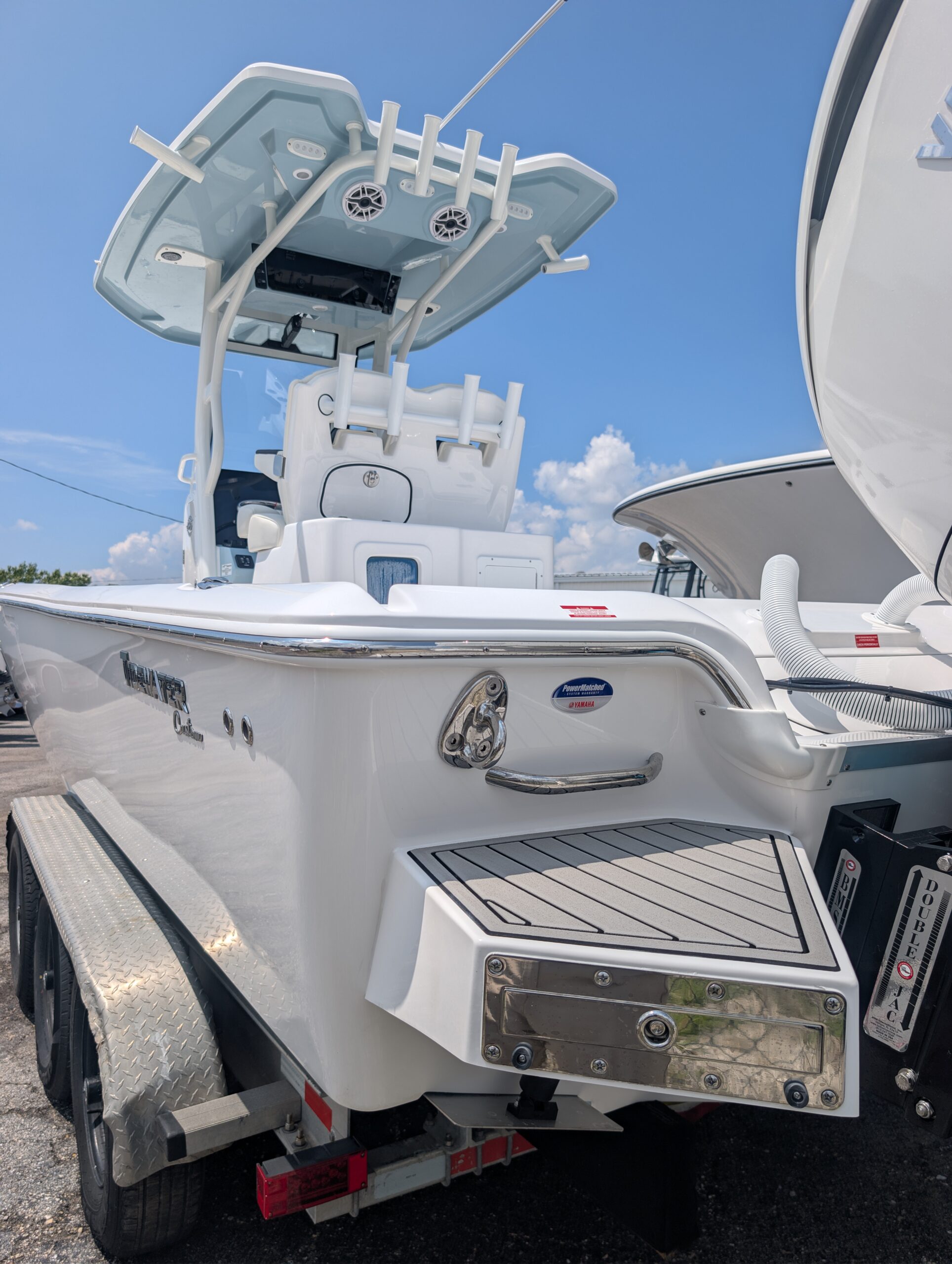 2027-Tidewater-2700CB__N-TWBB110_12.jpg